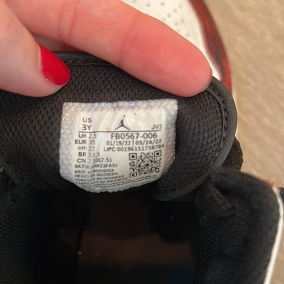 Jordan 1 Mid Wear-Away Chicago (PS) - Picture 8 of 8